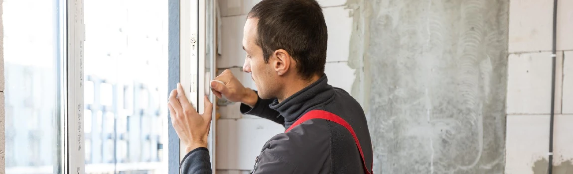 Emergency Cracked Windows Repair Services in Sarasota, FL